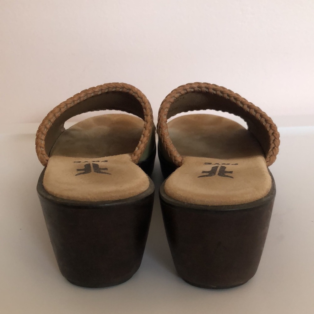Frye - Picture 4 of 9